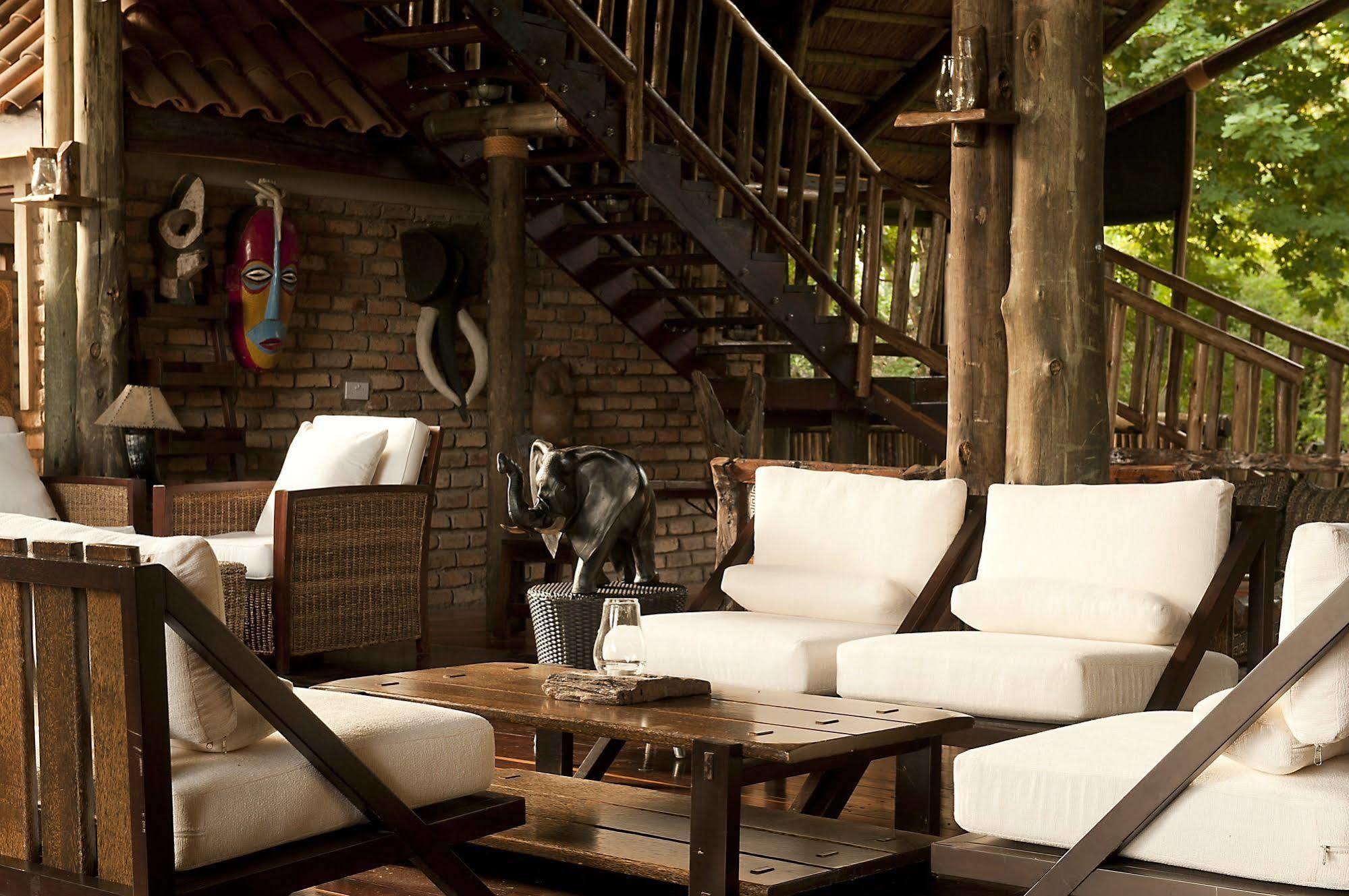 เซเลส์ คิงก้า ลอดจ์ Villa Kwangwazi ภายนอก รูปภาพ